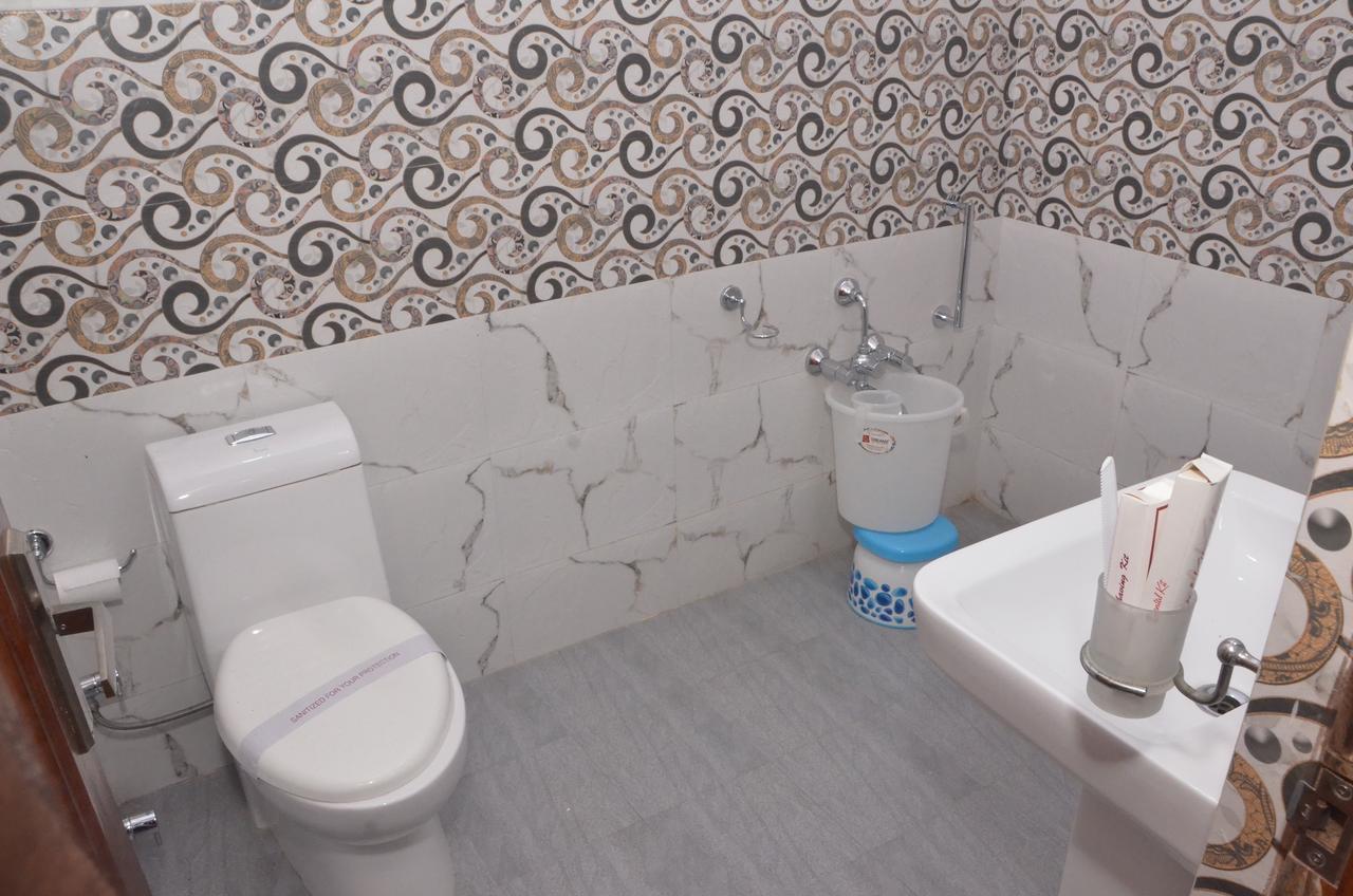 Hotel Royal Classic Bareilly Esterno foto