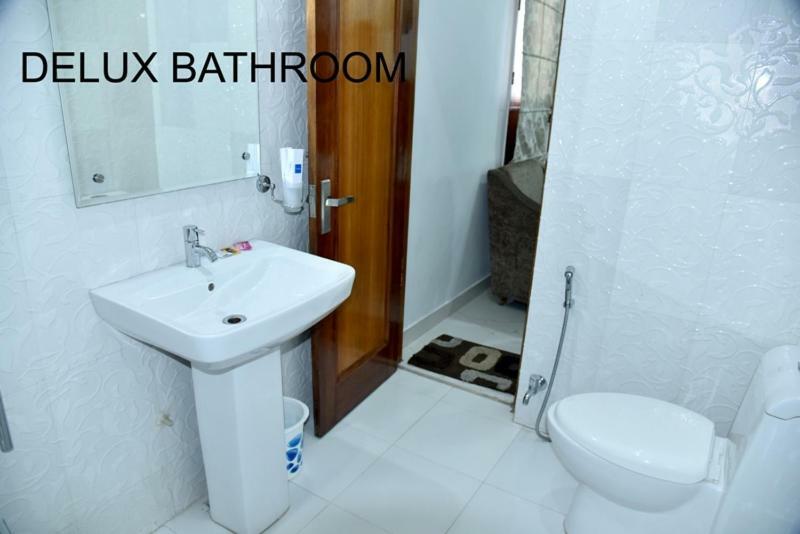 Hotel Royal Classic Bareilly Esterno foto